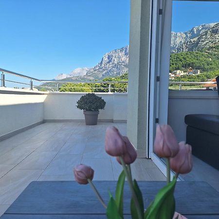 Apartment Anny De Luxe With Sea View Makarska Exterior foto