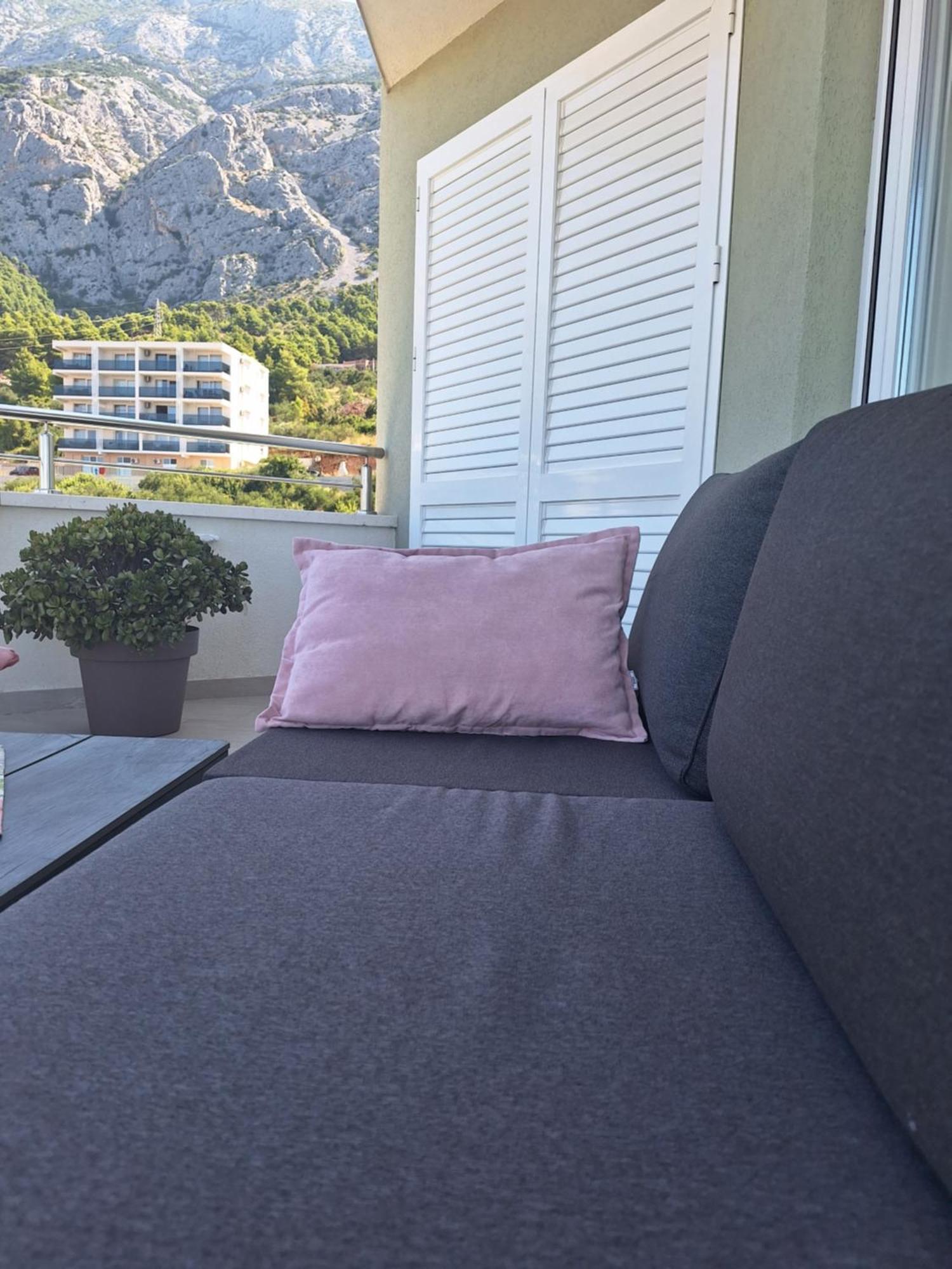Apartment Anny De Luxe With Sea View Makarska Exterior foto